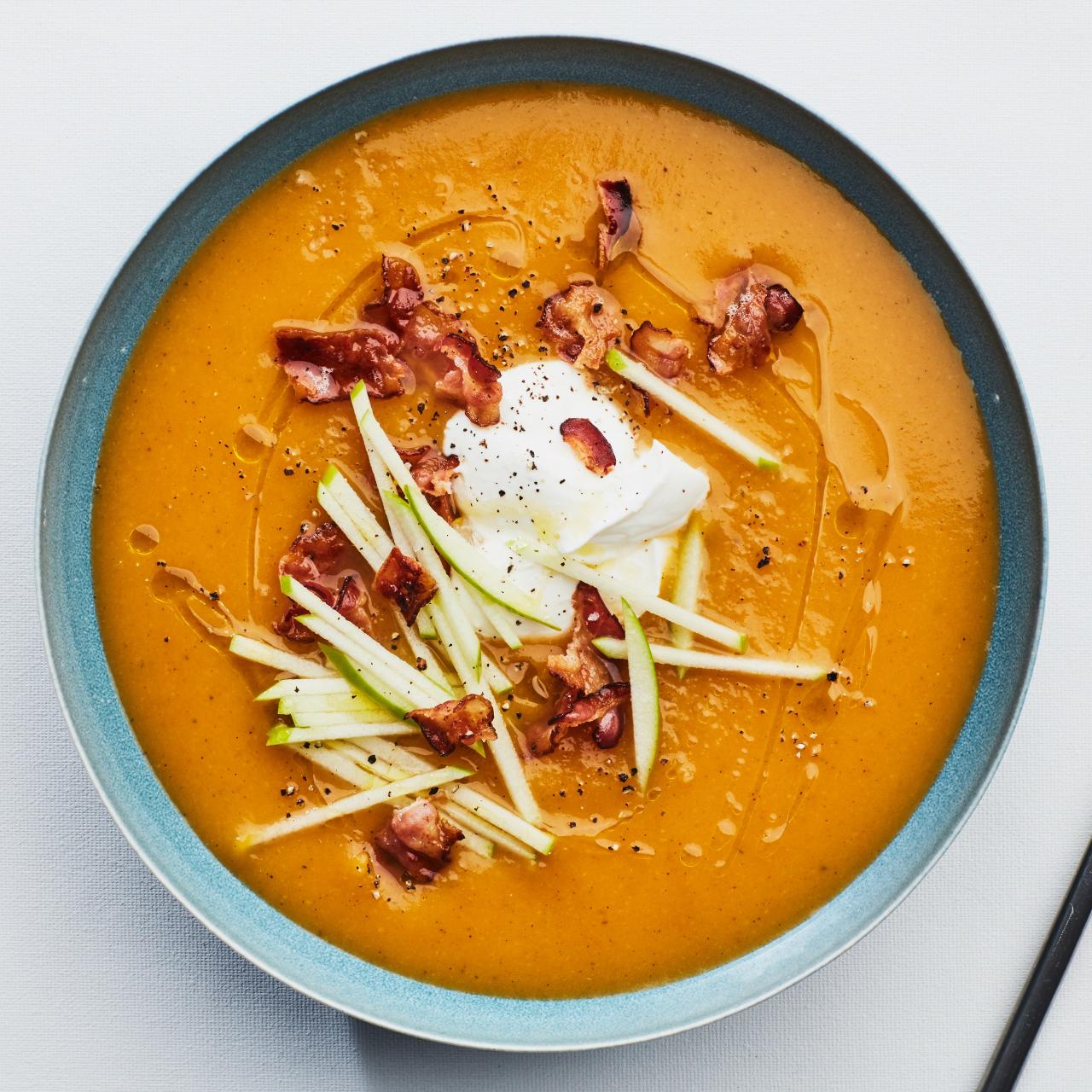 Butternut Squash Soup With Apples and Bacon Recipe | Epicurious