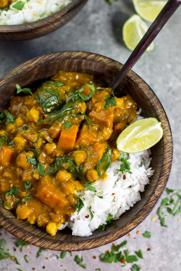 Sweet Potato, Chickpea and Spinach Coconut Curry - The Vegan 8